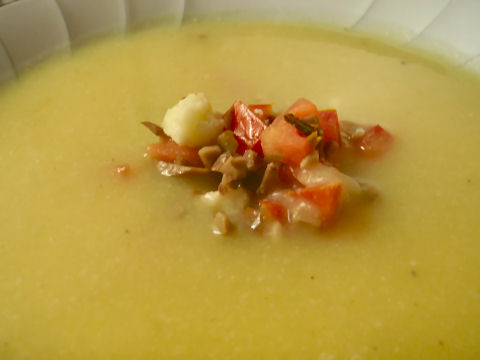 Cauliflower fennel soup