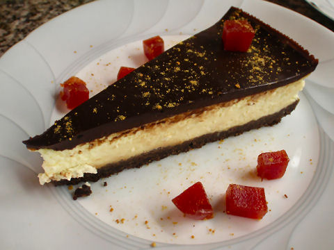 Passionfruit-chocolate cheesecake