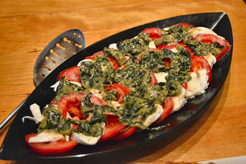 Pesto-Caprese Salad