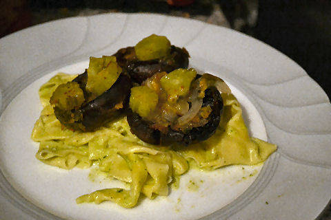Roasted portobellos, broccoli-camembert pappardelle