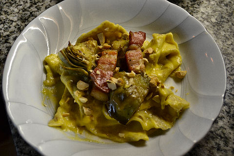 Langanelli with cauliflower huancaina