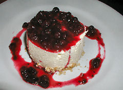 702 de Gallo - berry cheesecake