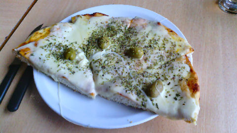 La Morena II - mozzarella pizza
