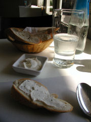BNCafe bread