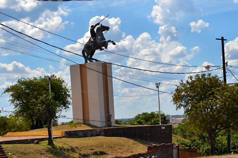 Solano Lopez monument