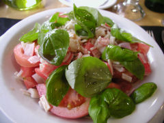 Bird - Salad of tomato, basil, roasted pepper and crab