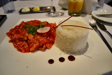 Bolsi - surubi con salsa de camarones