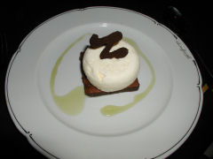 Esquina Carlos Gardel - flourless chocolate torte
