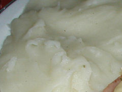 Casa del Arbol - closeup on potatoes