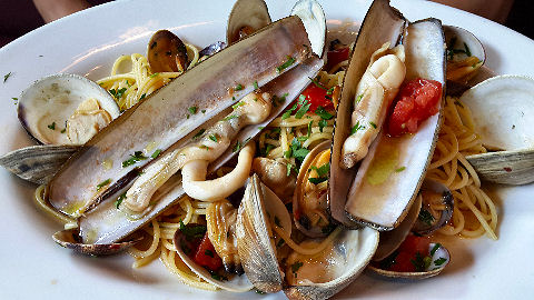 Fiorello - three clam spaghetti