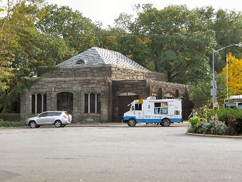Fort Tryon Park - the old subway station