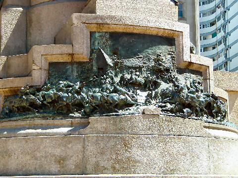 Plaza Italia - Garibaldi Statue