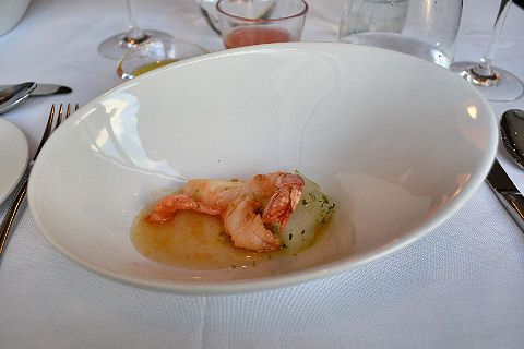 Hernan Gipponi - prawn and daikon in jasmine tea