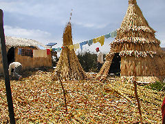 Islas Uros home and cooking hut