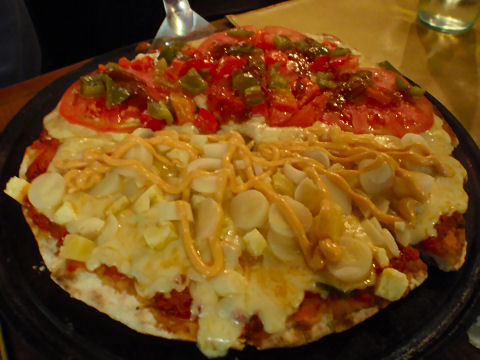 Pizza a la parrilla at La Casona de Sr. Telmo