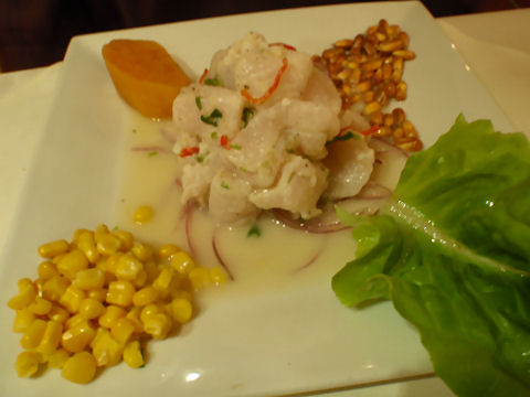 lucumma - ceviche de mero