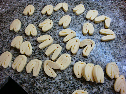 Making palmeras/palmiers/elephant ears