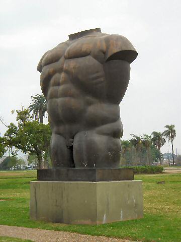Fernando Botero sculpture Torso Masculino Desnudo