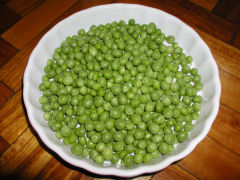 Fresh green peas