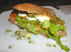 Pura Vida - tuna sandwich