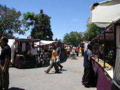 Paseo de Recoleta fair