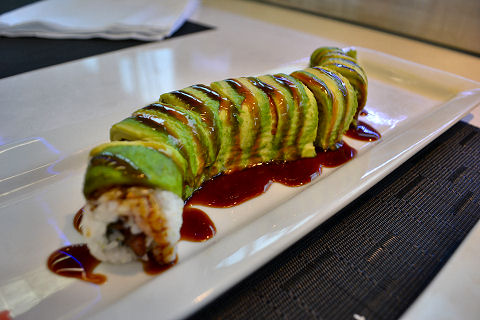 Wicker Park - caterpillar roll