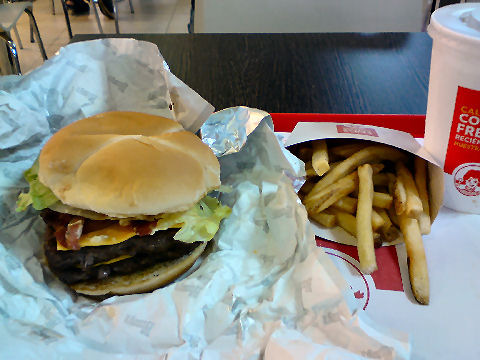 Wendy’s burger