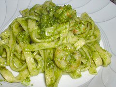 Fettucini with Winter Pesto and Shrimp