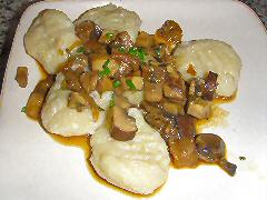 Gnocchi with mushroom sauce