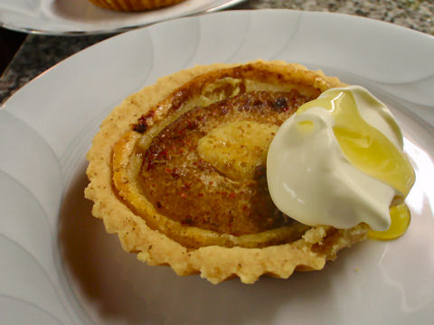 Pear and peppercorn tartlet