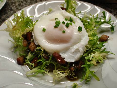 Frisee Salad with Warm Bacon Vinaigrette
