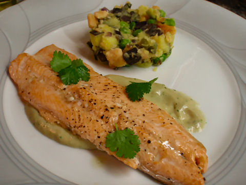 Trout with salsa nieve andina