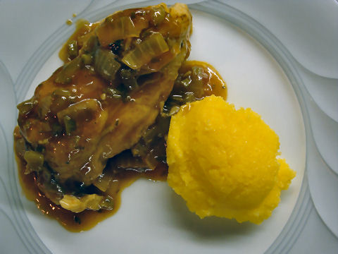 Chicken in Piquant Sauce