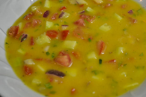 Mango gazpacho