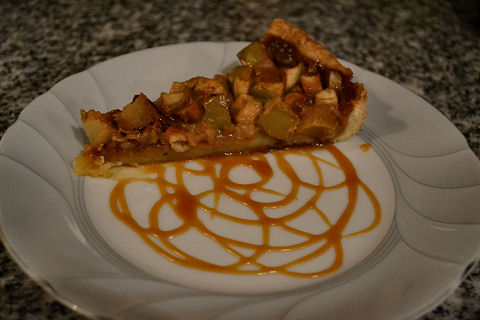 Apple Pear Nut Tart