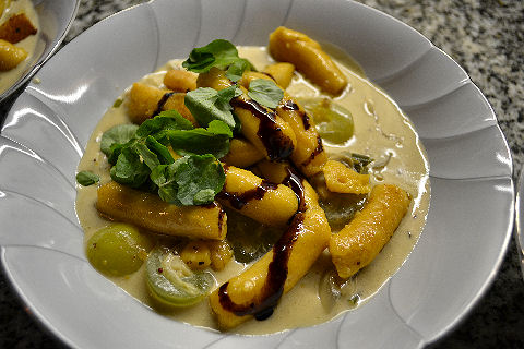 Gnocchi Parisienne with Mushroom Cream