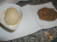 Five Spice & Peanut Gelato & Cookie