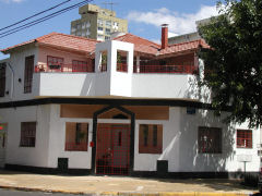 3 de Febrero - modern home, 3000 block