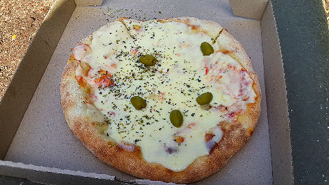 92 pizza trek - Papi Pizza