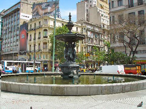 Fountain at Av. Rivadavia