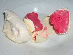 Raspberry merengue