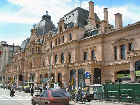 Constitucion station