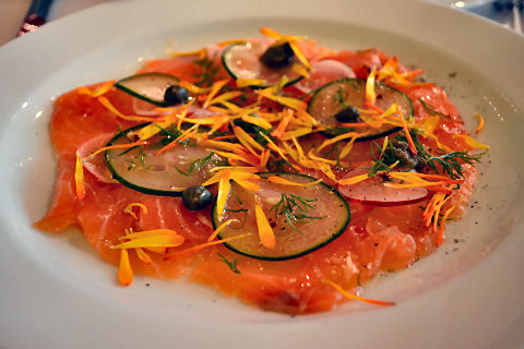 Aldo’s - cured salmon plate