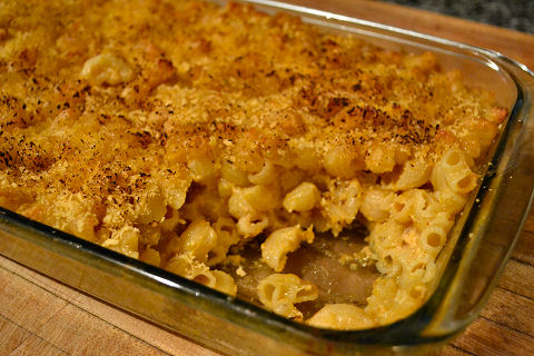 Baked mac and cheese