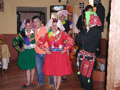 Balcones de Puno - Henry and dancers