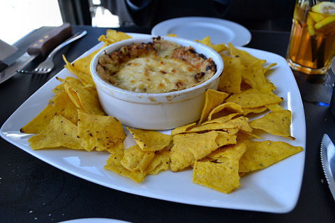 Bar BQ - spinach and artichoke dip