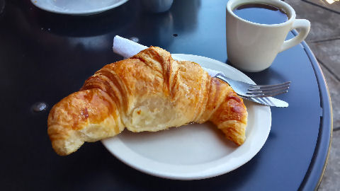 Bonaparte Bakery croissant