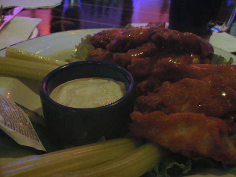 Hard Rock Cafe - Buffalo Wings