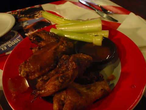 TGI Fridays Buffalo Wings - Puerto Madero