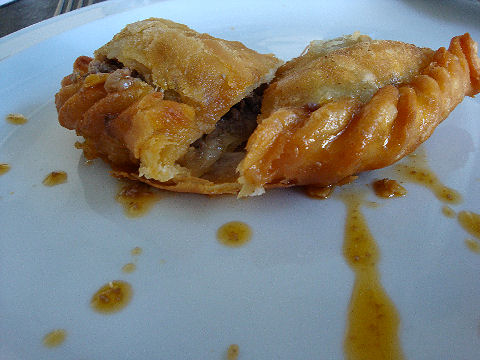 Calcio - empanada de carne